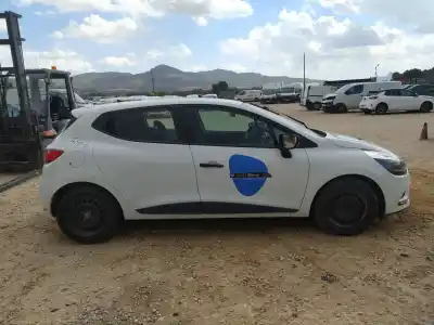 Veículo de Sucata renault clio iv (bh_) 1.5 dci 75 do ano 2017 alimentado k9k628