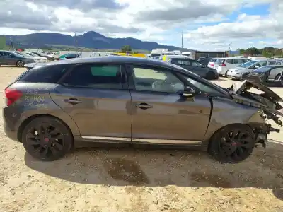Veículo de Sucata citroen ds5 2.0 bluehdi 150 do ano 2018 alimentado ah01