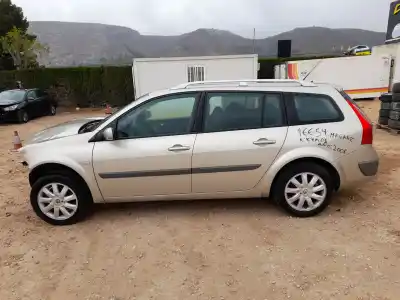 Здавання транспортного засобу RENAULT MEGANE II RANCHERA FAMILIAR (KM0/1_) 1.6 16V року 2008 потужний K4M 812