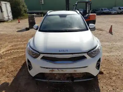 Здавання транспортного засобу kia stonic (yb) 1.2 cvvt року 2023 потужний g4lf