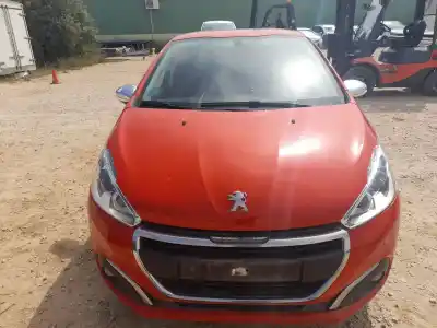 Здавання транспортного засобу peugeot 208 i (ca_, cc_) 1.2 vti 82 року 2018 потужний hm05