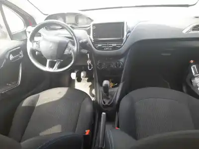Здавання транспортного засобу peugeot 208 i (ca_, cc_) 1.2 vti 82 року 2018 потужний hm05