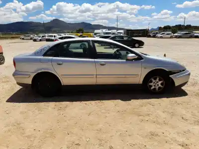 Veicolo di demolizione citroen c5 i (dc_) 2.0 hdi (dcrhzb, dcrhze) dell'anno 2003 alimentato rhz