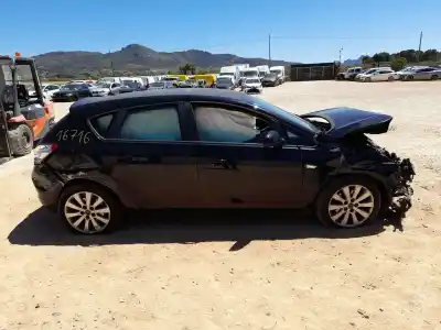 Veículo de Sucata opel astra j (p10) 1.7 cdti (68) do ano 2010 alimentado a17dtr