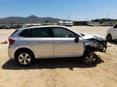 Scrapping Vehicle skoda kamiq (nw4) 1.0 tsi of the year 2022 powered dlac