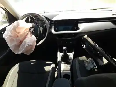 Scrapping Vehicle skoda kamiq (nw4) 1.0 tsi of the year 2022 powered dlac