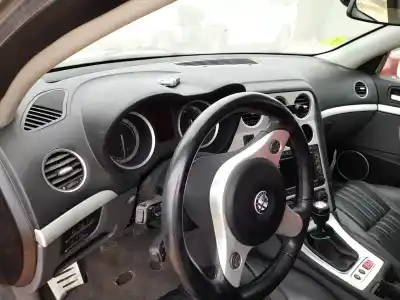 Veicolo di demolizione alfa romeo brera (939_) 3.2 jts q4 (939.dxg22) dell'anno 2006 alimentato 939a000