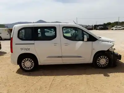 Veículo de Sucata toyota proace city verso monospace 1.5 d-4d 100 (bkymd) do ano 2021 alimentado yh01