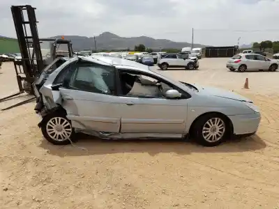 Vehículo de desguace citroen                                            c5 ii (rc_)                                                                                                                                                                                                                                                2.0 hdi (rcrhrh)                                                                                                                                                                                                                                           del año 2006 con motor rhr