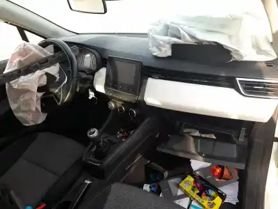 Scrapping Vehicle renault                                            clio v (b7_)                                                                                                                                                                                                                                               tce 90 (b7mt)                                                                                                                                                                                                                                              of the year 2021 powered h4d470