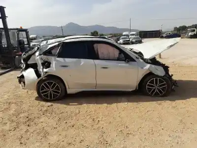 Veículo de Sucata bmw x1 (u11) sdrive 18 i do ano 2023 alimentado b38a15p