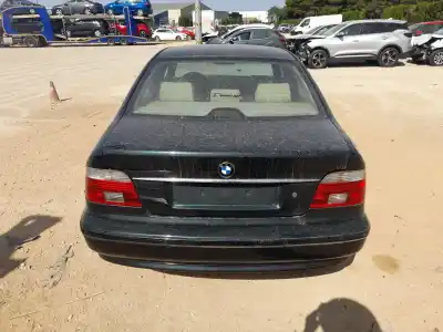Scrapping Vehicle bmw 5 (e39) 525 d of the year 2003 powered 256d1