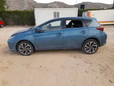 Scrapping Vehicle TOYOTA AURIS (_E18_) 1.8 HYBRID (ZWE186_) of the year 2015 powered 2ZRFXE