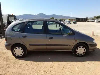 Scrapping Vehicle renault megane scenic (ja0/1_) 1.6 e (ja0f) of the year 1999 powered k7m702