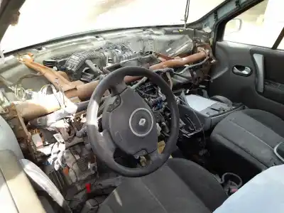 Scrapping Vehicle renault scénic ii (jm0/1_) 1.5 dci (jm1e, jm16) of the year 2007 powered k9k732