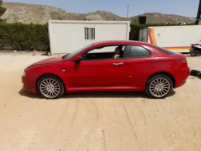 Scrapping Vehicle ALFA ROMEO GT (937_)  of the year 2006 powered 937A5000