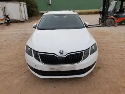 Scrapping Vehicle skoda octavia iii combi (5e5, 5e6) 1.5 tsi g-tec of the year 2019 powered dhfa