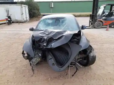 Здавання транспортного засобу tesla model 3 (5yj3) ev року 2024 потужний 3d5