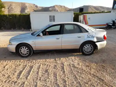 Veículo de Sucata audi a4 b5 (8d2) 1.8 t do ano 1999 alimentado aeb
