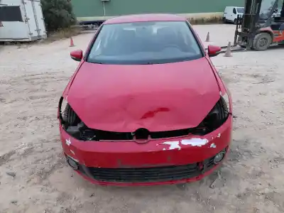 Veículo de Sucata volkswagen golf vi (5k1) 2.0 tdi do ano 2009 alimentado cbd
