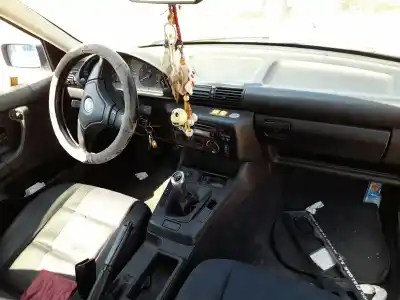 Veículo de Sucata bmw 3 compact (e36) 316 i do ano 1997 alimentado 164e2