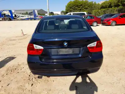 Veículo de Sucata bmw 3 (e90) 318 i do ano 2005 alimentado n46b20b