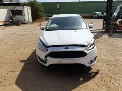 Veículo de Sucata ford focus iii turnier 1.5 tdci do ano 2015 alimentado xwdb
