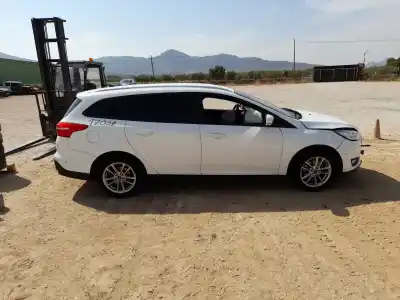 Veículo de Sucata ford focus iii turnier 1.5 tdci do ano 2015 alimentado xwdb