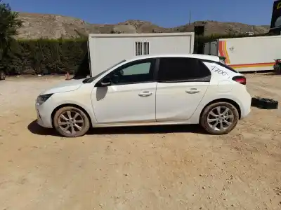 Sloopvoertuig OPEL CORSA F  van het jaar 2021 aangedreven HN05