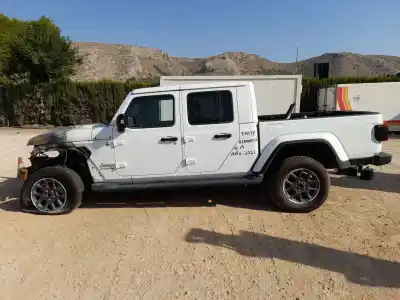 Sloopvoertuig JEEP GLADIATOR PICK-UP (JT_)  van het jaar 2022 aangedreven EXJ