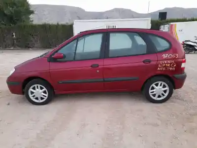 Vehículo de desguace RENAULT SCÉNIC I MONOSPACE (JA0/1_, FA0_)  del año 1999 con motor F4R740
