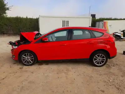 Veicolo di demolizione FORD FOCUS III  dell'anno 2015 alimentato M1DA,M1DC,M1DD