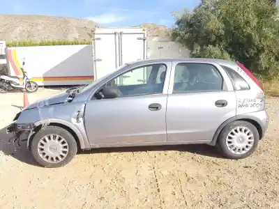 Veicolo di demolizione opel corsa c (x01) 1.2 (f08, f68) dell'anno 2004 alimentato z12xe
