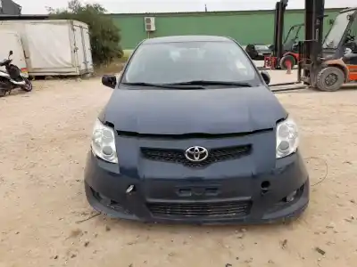 Scrapping Vehicle toyota auris (_e15_) 1.4 d-4d (nde150_) of the year 2008 powered 1nd