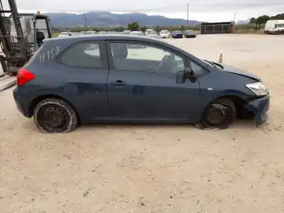 Scrapping Vehicle toyota auris (_e15_) 1.4 d-4d (nde150_) of the year 2008 powered 1nd