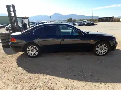Veículo de Sucata bmw 7 (e65, e66, e67) 730 d do ano 2003 alimentado 306d2