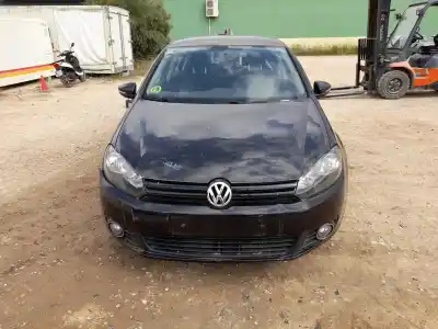 Veículo de Sucata volkswagen golf vi (5k1) 1.6 tdi do ano 2012 alimentado cay