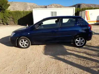 Veículo de Sucata TOYOTA COROLLA (_E12_) 1.6 VVT-I (ZZE121_) do ano 2005 alimentado 3ZZ-FE