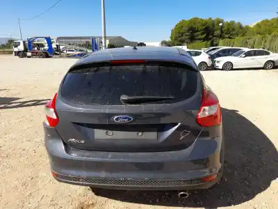 Véhicule à la ferraille ford focus iii 1.6 ecoboost de l'année 2011 alimenté jqdb