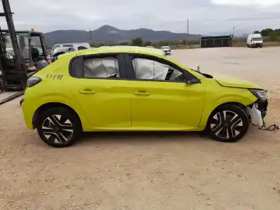 Scrapping Vehicle peugeot 208 ii (ub_, up_, uw_, uj_) 1.2 puretech 100 of the year 2025 powered hn09