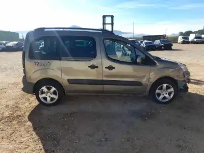 Veículo de Sucata peugeot partner tepee 1.6 hdi do ano 2012 alimentado 9h05