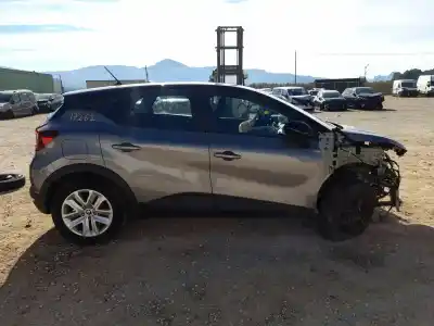 Veicolo di demolizione renault captur ii (hf_) tce 140 (hfn0) dell'anno 2022 alimentato h5h490