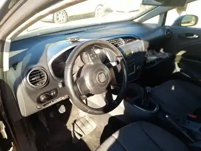 Verschrottungsfahrzeug seat leon (1p1) 1.9 tdi des jahres 2006 angetrieben bxe