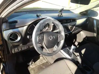 Veículo de Sucata toyota auris (_e18_) 1.4 d-4d (nde180_) do ano 2013 alimentado 1nd-tv