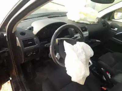 Sloopvoertuig ford mondeo iii sedán (b4y) 2.0 16v tddi / tdci van het jaar 2005 aangedreven hjbb