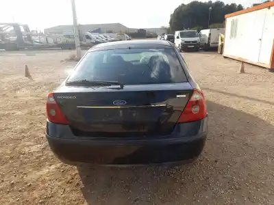 Veicolo di demolizione ford mondeo iii sedán (b4y) 2.0 16v tddi / tdci dell'anno 2005 alimentato hjbb