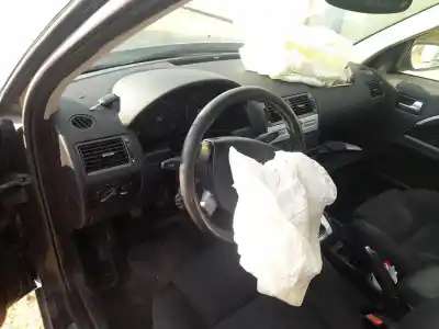 Veicolo di demolizione ford mondeo iii sedán (b4y) 2.0 16v tddi / tdci dell'anno 2005 alimentato hjbb