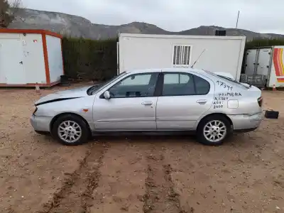 Veicolo di demolizione NISSAN PRIMERA (P11)  dell'anno 2000 alimentato CD20