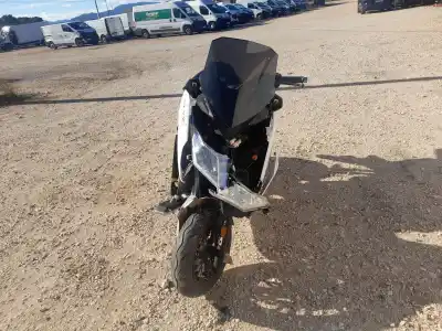 Sloopvoertuig e-broh strada 20th alex strada 20th van het jaar 2021 aangedreven qswp72v6000w