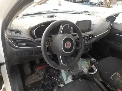 Veículo de Sucata fiat tipo fastback (356_, 357_) 1.3 d (356hxh1a) do ano 2020 alimentado 55283775